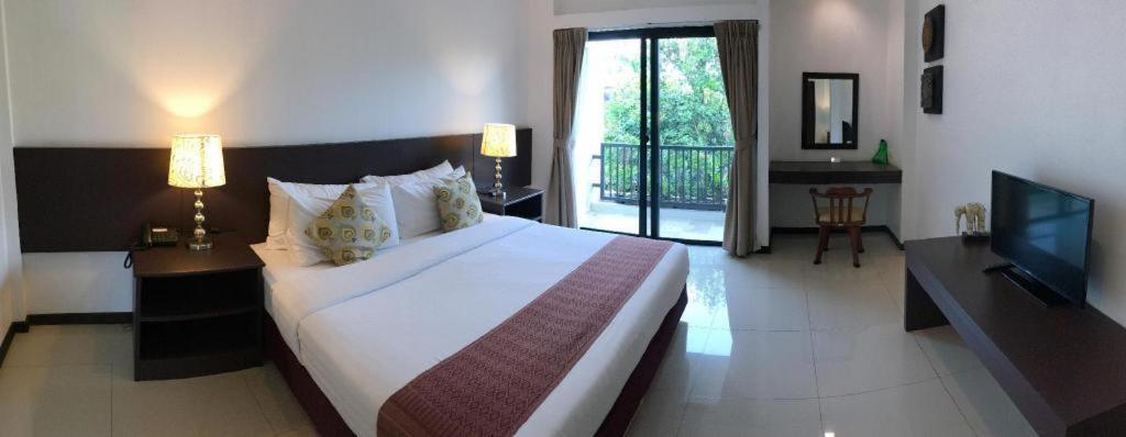Baan Nan Hotel Exterior photo