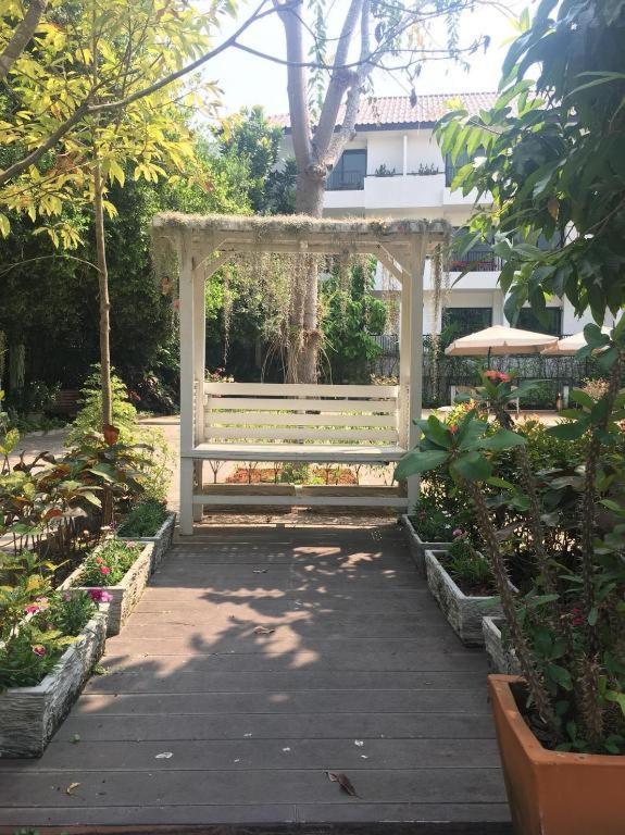 Baan Nan Hotel Exterior photo