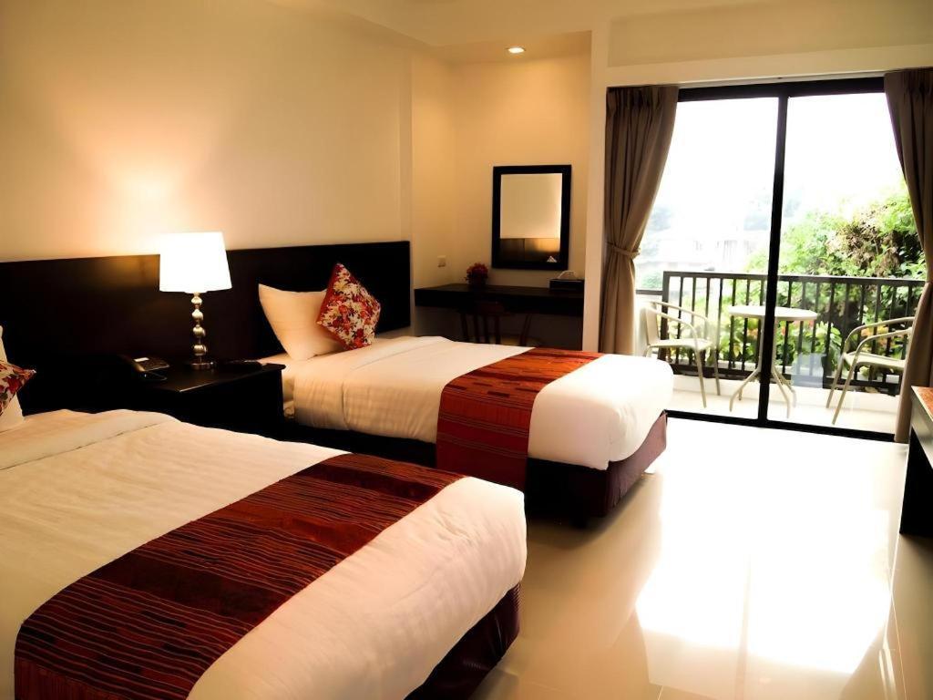 Baan Nan Hotel Exterior photo